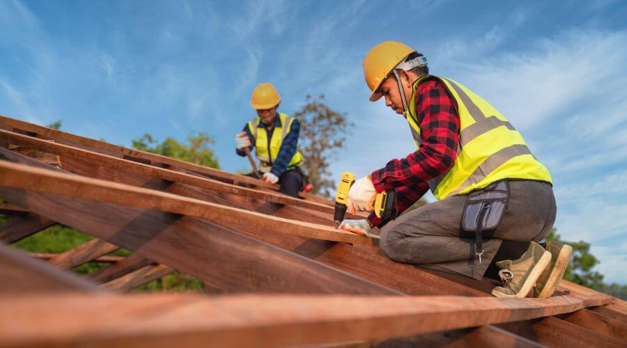 Professional Flat Roofing Installation services in Bloomfield, KY
